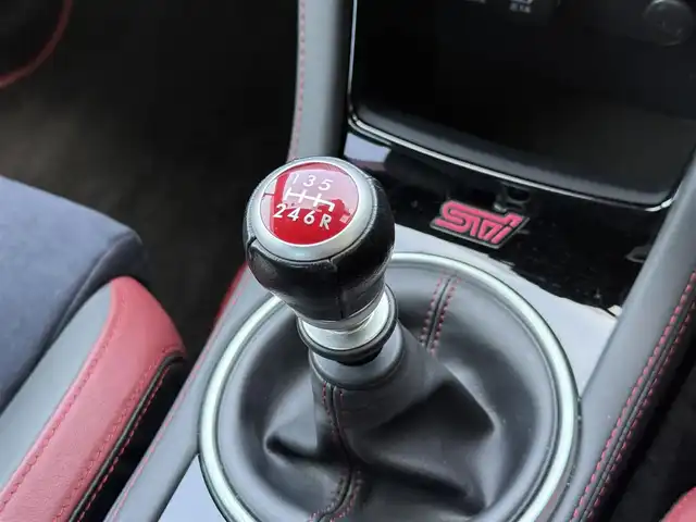 スバル ＷＲＸ ＳＴＩ STI タイプS 島根県 2018(平30)年 3.6万km WRブルーパール 純正８型ナビ　バックカメラ　ＴＥＩＮ車高調　純正レカロ製ハーフレザーシート　パワーシート　シートヒーター　純正１９インチアルミホイール　革巻きステアアリング　ＢＳＭ　ＬＥＤライト　オートライト　禁煙車