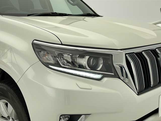 トヨタ ランドクルーザー プラド TX 千葉県 2021(令3)年 3.1万km ホワイトパールクリスタルシャイン レーダークルーズコントロール/レーンキープアシスト/衝突軽減システム/社外メモリナビ（XF11NX）/　Bluetooth/フルセグTV/CD/DVD/HDMI/バックカメラ/社外ETC/純正エンジンスターター/LEDヘッドライト/オートライト/オートハイビーム/純正17インチアルミホイール