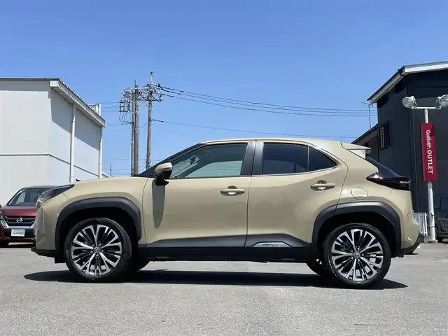 トヨタ ヤリスクロス ハイブリッド Z 群馬県 2021(令3)年 5万km ベージュ 純正ナビ　/バックカメラ　/フルセグ・Ｂｌｕｅｔｏｏｔｈ・ＵＳＢ・ミラキャスト　/黒ハーフレザーシート　/シートヒーター　/アダプティブクルーズコントロール　/衝突軽減ブレーキ　/レーンアシスト　/コーナーセンサー/PKSB/ハンドルヒーター/オートハイビーム/前後ドライブレコーダー