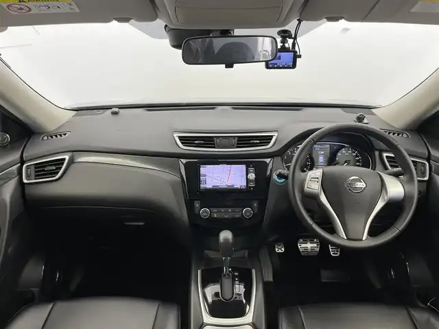 日産 エクストレイル 20X エマージェンシーブレーキ 富山県 2017(平29)年 4万km ダークメタルグレー 社外ナビ（AM/FM/DVD/BT/フルセグ）/バックカメラ/ドライブレコーダー/ETC/衝突被害軽減システム/コーナーセンサー/横滑り防止装置/アイドリングストップ/オートLEDライト/フォグライト/純正アルミホイール/純正フロアマット/革巻きステアリング/レザー調シートカバー/スマートキー/スペアキー