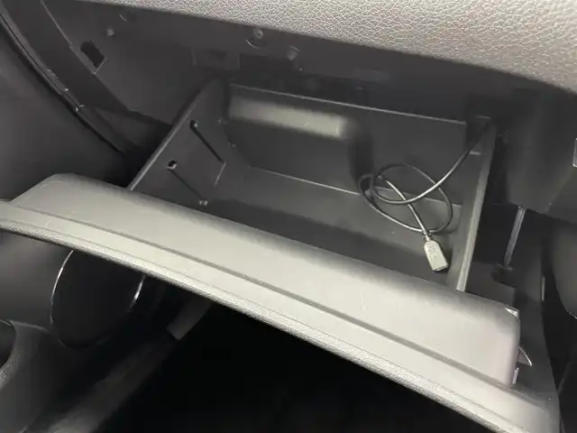 日産 エクストレイル 20X エマージェンシーブレーキ 富山県 2017(平29)年 4万km ダークメタルグレー 社外ナビ（AM/FM/DVD/BT/フルセグ）/バックカメラ/ドライブレコーダー/ETC/衝突被害軽減システム/コーナーセンサー/横滑り防止装置/アイドリングストップ/オートLEDライト/フォグライト/純正アルミホイール/純正フロアマット/革巻きステアリング/レザー調シートカバー/スマートキー/スペアキー