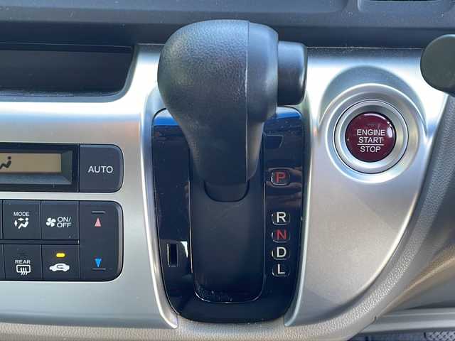 ホンダ Ｎ ＷＧＮ G Aパッケージ 岐阜県 2013(平25)年 7.8万km プレミアムブルームーンパール 禁煙車/純正ナビ/ワンセグTV/前後ミラー型ドライブレコーダー/アイドリングストップ/純正フロアマット/電動格納ミラー/プッシュスタート/オートエアコン/オートライト/オートハイビーム/スマートキー/パワーウィンドウ/スタッドレス積込み