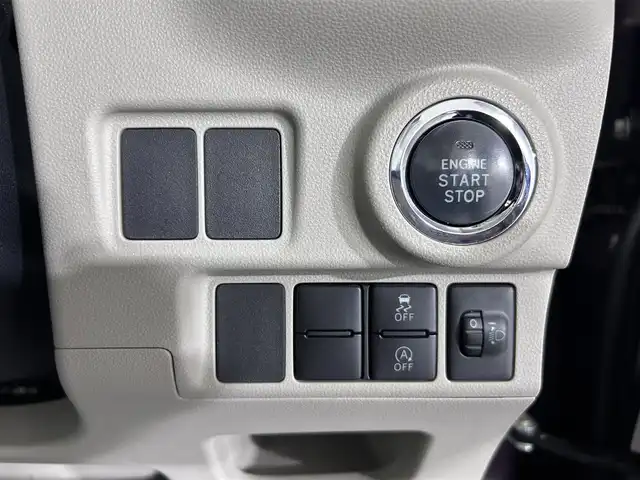 ダイハツ キャスト スタイル X 佐賀県 2019(平31)年 3.5万km プラムブラウンクリスタルマイカ 社外7インチナビ/ワンセグTV/CD/DVD/Bluetooth接続/横滑り防止装置/オートライト/オートマチックハイビーム/フロアマット/ベンチシート/オートエアコン/電動格納ミラー/ISOFIX対応シート/ダブルエアバッグ/スマートキー/プッシュスタート/アイドリングストップ/ドアバイザー/禁煙車