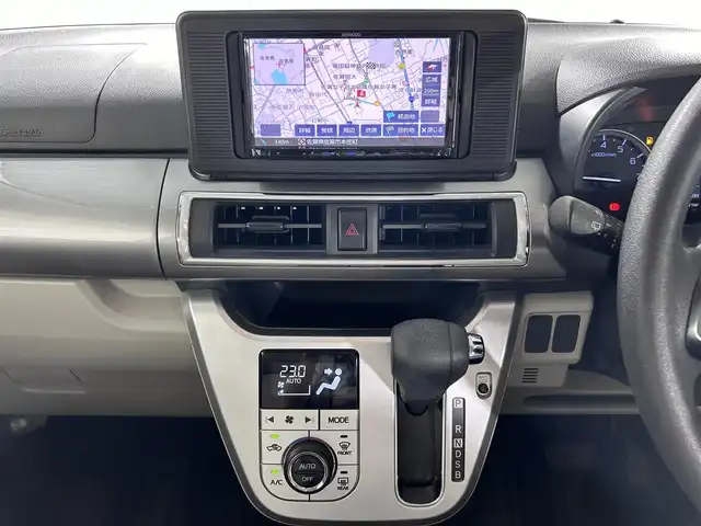 ダイハツ キャスト スタイル X 佐賀県 2019(平31)年 3.5万km プラムブラウンクリスタルマイカ 社外7インチナビ/ワンセグTV/CD/DVD/Bluetooth接続/横滑り防止装置/オートライト/オートマチックハイビーム/フロアマット/ベンチシート/オートエアコン/電動格納ミラー/ISOFIX対応シート/ダブルエアバッグ/スマートキー/プッシュスタート/アイドリングストップ/ドアバイザー/禁煙車