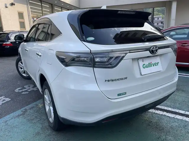 トヨタ ハリアー エレガンス 静岡県 2015(平27)年 2.8万km ホワイトパールクリスタルシャイン ワンオーナー/純正ナビ/フルセグTV/DVD/CD/SD/MSV/BT/バックカメラ/ハーフレザーシート/運転席パワーシート/LEDヘッドライト/LEDフォグライト/ビルトインETC/スマートキー×2/保証書/取扱説明書/ナビ取扱説明書/H28/30/R4/6点検記録簿有