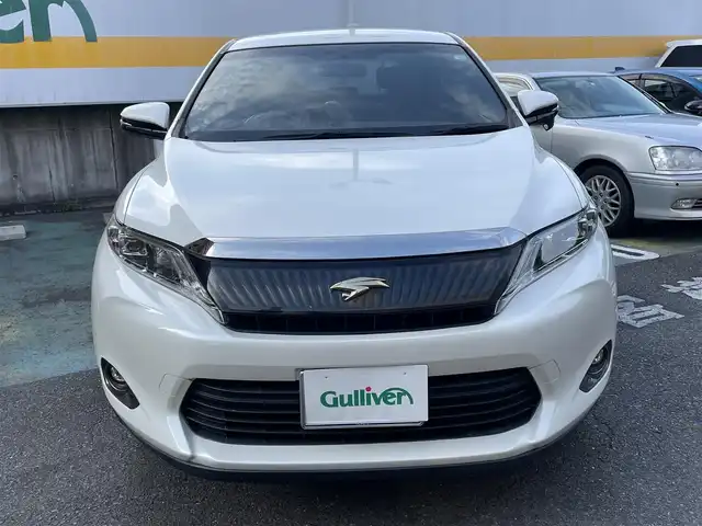 トヨタ ハリアー エレガンス 静岡県 2015(平27)年 2.8万km ホワイトパールクリスタルシャイン ワンオーナー/純正ナビ/フルセグTV/DVD/CD/SD/MSV/BT/バックカメラ/ハーフレザーシート/運転席パワーシート/LEDヘッドライト/LEDフォグライト/ビルトインETC/スマートキー×2/保証書/取扱説明書/ナビ取扱説明書/H28/30/R4/6点検記録簿有