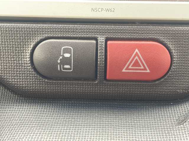 トヨタ スペイド G 沖縄県 2013(平25)年 6.4万km スーパーレッドⅤ 純正ナビ　【NSCP-W62】/　(TV Bluetooth)/モデリスタエアロ　/パワースライドドア　/プッシュスタート　/スマートキー　/スペアキー　/オートライト　/シートヒーター　/パワーウィンドウ　/パワーステアリング　/純正フロアマット/ETC