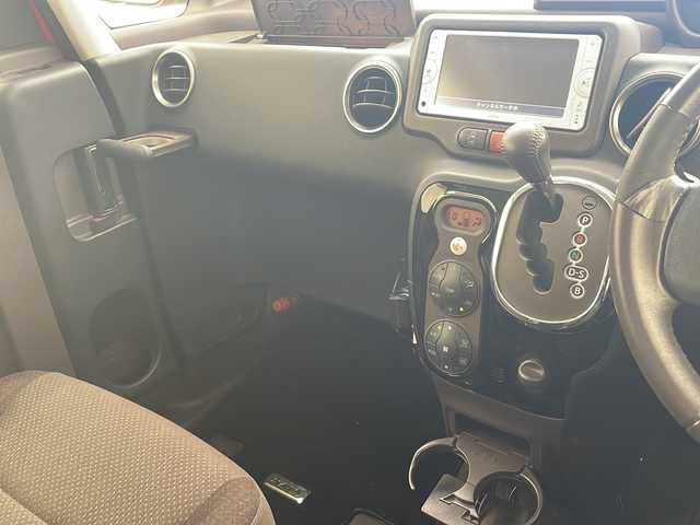 トヨタ スペイド G 沖縄県 2013(平25)年 6.4万km スーパーレッドⅤ 純正ナビ　【NSCP-W62】/　(TV Bluetooth)/モデリスタエアロ　/パワースライドドア　/プッシュスタート　/スマートキー　/スペアキー　/オートライト　/シートヒーター　/パワーウィンドウ　/パワーステアリング　/純正フロアマット/ETC