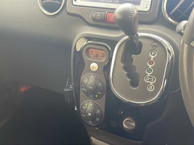 トヨタ スペイド G 沖縄県 2013(平25)年 6.4万km スーパーレッドⅤ 純正ナビ　【NSCP-W62】/　(TV Bluetooth)/モデリスタエアロ　/パワースライドドア　/プッシュスタート　/スマートキー　/スペアキー　/オートライト　/シートヒーター　/パワーウィンドウ　/パワーステアリング　/純正フロアマット/ETC