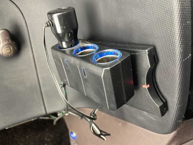 トヨタ スペイド G 沖縄県 2013(平25)年 6.4万km スーパーレッドⅤ 純正ナビ　【NSCP-W62】/　(TV Bluetooth)/モデリスタエアロ　/パワースライドドア　/プッシュスタート　/スマートキー　/スペアキー　/オートライト　/シートヒーター　/パワーウィンドウ　/パワーステアリング　/純正フロアマット/ETC