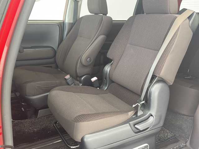 トヨタ スペイド G 沖縄県 2013(平25)年 6.4万km スーパーレッドⅤ 純正ナビ　【NSCP-W62】/　(TV Bluetooth)/モデリスタエアロ　/パワースライドドア　/プッシュスタート　/スマートキー　/スペアキー　/オートライト　/シートヒーター　/パワーウィンドウ　/パワーステアリング　/純正フロアマット/ETC