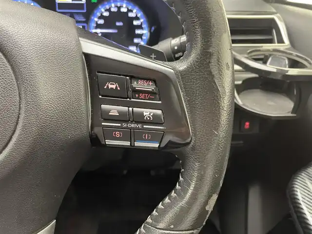 スバル レヴォーグ 1．6GT アイサイト Sスタイル 兵庫県 2015(平27)年 13.3万km ギャラクシーブルーシリカ アルパインディスプレイオーディオ(Bluetooth/USB/applecarplay/androidauto)/バックカメラ/前後ドライブレコーダー/追従型クルーズコントロール/ブラインドスポットモニター/LEDヘッドライト/オートライト/フォグライト/純正18インチアルミホイール/社外フロアマット/パドルシフト/アイドリングストップ/パワーシート