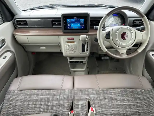 スズキ ラパン ＬＣ X 愛媛県 2022(令4)年 2.4万km フォーンベージュメタリック/アーバンブラウン 2トーン 純正ディスプレイオーディオ/BT/AM・FM/Apple CarPlay・Android Auto/ETC/ステアリングスイッチ/USBポート/D席+N席シートヒーター/アイドリングストップ/レーンキープアシスト/パーキングアシスト/衝突軽減システム/横滑り防止装置/LEDヘッドライト/純正フロアマット/純正アルミホイール