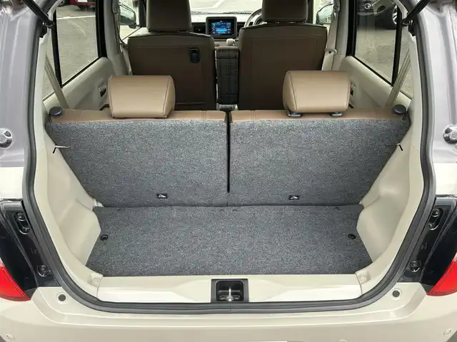 スズキ ラパン ＬＣ X 愛媛県 2022(令4)年 2.4万km フォーンベージュメタリック/アーバンブラウン 2トーン 純正ディスプレイオーディオ/BT/AM・FM/Apple CarPlay・Android Auto/ETC/ステアリングスイッチ/USBポート/D席+N席シートヒーター/アイドリングストップ/レーンキープアシスト/パーキングアシスト/衝突軽減システム/横滑り防止装置/LEDヘッドライト/純正フロアマット/純正アルミホイール