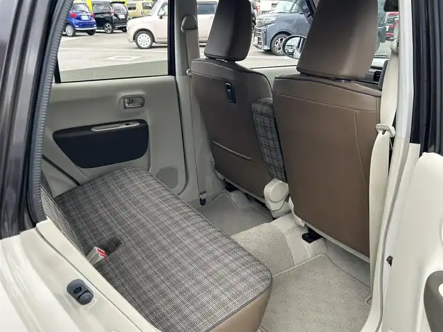 スズキ ラパン ＬＣ X 愛媛県 2022(令4)年 2.4万km フォーンベージュメタリック/アーバンブラウン 2トーン 純正ディスプレイオーディオ/BT/AM・FM/Apple CarPlay・Android Auto/ETC/ステアリングスイッチ/USBポート/D席+N席シートヒーター/アイドリングストップ/レーンキープアシスト/パーキングアシスト/衝突軽減システム/横滑り防止装置/LEDヘッドライト/純正フロアマット/純正アルミホイール