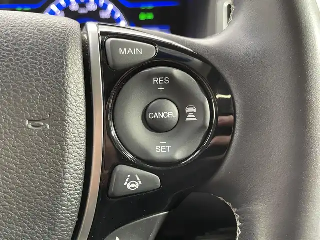 ホンダ オデッセイ ハイブリッド アブソルートセンシングEXパック 大阪府 2017(平29)年 4.6万km クリスタルブラックパール ホンダセンシング　純正ナビＴＶ　レーダークルコン　衝突軽減　両側パワスラ　バックカメラ　ＥＴＣ　ハーフレザー　パワーシート　ＢＳＭ　レーンアシスト　ＬＥＤヘッドライト　スマートキー　フォグランプ