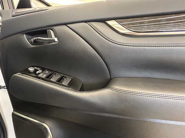 トヨタ アルファード S Cパッケージ 岡山県 2021(令3)年 3万km ホワイトパールクリスタルシャイン 純正ディスプレイオーディオ　/サンルーフ　/トヨタセーフティセンス　/ＡＣＣ　/レーンキープ　/ステアリングヒーター　/ＬＥＤヘッドライト　/オートライト　/オートハイビーム　/フリップダウンモニター　/パワーシート