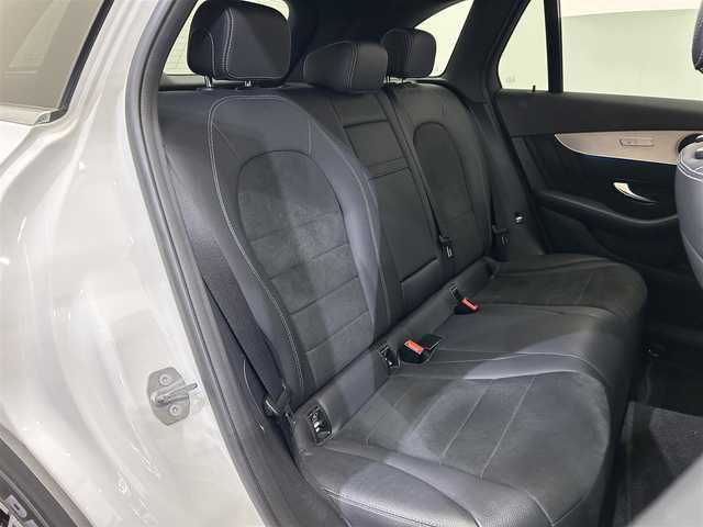メルセデス・ベンツ ＧＬＣ２２０ d 4マチックスポーツ 愛媛県 2018(平30)年 4.7万km ポーラホワイト 純正メモリナビ/(AM/FM/Bluetooth/フルセグ)/フロント/バック/全周囲カメラ/衝突被害軽減ブレーキ/車線逸脱警報/ブラインドスポットモニター/コーナーセンサー/電動リアゲート/パワーシート/全席シートヒーター/ビルトインETC/ルーフレール/ステアリングスイッチ/トノカバー/オートライト/フォグランプ/純正アルミ19インチ/保証書/取扱説明書