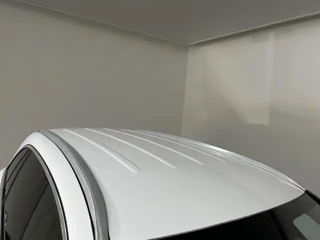 メルセデス・ベンツ ＧＬＣ２２０ d 4マチックスポーツ 愛媛県 2018(平30)年 4.7万km ポーラホワイト 純正メモリナビ/(AM/FM/Bluetooth/フルセグ)/フロント/バック/全周囲カメラ/衝突被害軽減ブレーキ/車線逸脱警報/ブラインドスポットモニター/コーナーセンサー/電動リアゲート/パワーシート/全席シートヒーター/ビルトインETC/ルーフレール/ステアリングスイッチ/トノカバー/オートライト/フォグランプ/純正アルミ19インチ/保証書/取扱説明書