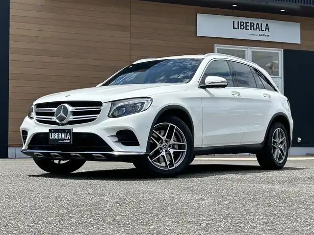 メルセデス・ベンツ ＧＬＣ２２０ d 4マチックスポーツ 宮崎県 2018(平30)年 4.7万km ポーラホワイト 宇純正メモリナビ/・AM/FM/・Bluetooth/・フルセグTV/フロント/バック/全周囲カメラ/衝突被害軽減ブレーキ/車線逸脱警報/ブラインドスポットモニター/コーナーセンサー/電動リアゲート/D/N席パワーシート/全席シートヒーター/ビルトインETC/ルーフレール/ステアリングスイッチ/トノカバー/オートライト/フォグランプ/純正19インチアルミホイール