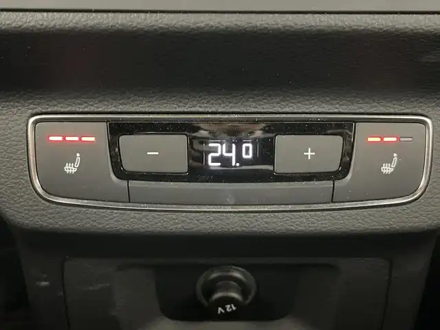 アウディ Ｑ５ 40TDIクワトロ Sライン 愛知県 2020(令2)年 3.9万km デイトナグレーパールエフェクト 純正ナビ/全周囲カメラ/フルセグTV/S-lineパッケージ/・専用ハーフレザーシート/・専用ステアリングホイール/マトリクスLEDヘッドライト/アダプティブハイビームアシスト/パワーシート/シートヒーター/アダプティブクルーズコントロール/レーンキープアシスト/電子パーキングブレーキ/オートホールド