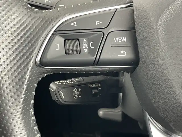 アウディ Ｑ５ 40TDIクワトロ Sライン 愛知県 2020(令2)年 3.9万km デイトナグレーパールエフェクト 純正ナビ/全周囲カメラ/フルセグTV/S-lineパッケージ/・専用ハーフレザーシート/・専用ステアリングホイール/マトリクスLEDヘッドライト/アダプティブハイビームアシスト/パワーシート/シートヒーター/アダプティブクルーズコントロール/レーンキープアシスト/電子パーキングブレーキ/オートホールド