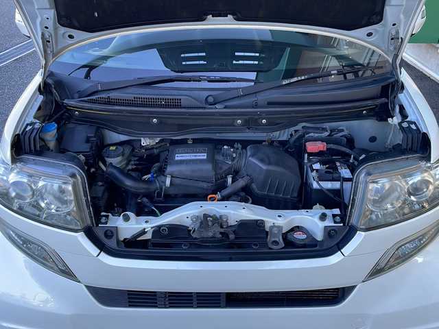 ホンダ Ｎ ＢＯＸ カスタム SSパッケージ 岐阜県 2015(平27)年 4.6万km プレミアムホワイトパール 禁煙車/AM/FM/CD/DVD/USB/BT/社外ナビ/ワンセグTV/両側パワースライドドア/カーテンエアバッグ/バックカメラ/純正フロアマット/純正アルミホイール/ドアバイザー/プッシュスタート/パワーウィンドウ/電動格納ミラー/スマートキー/スペアキー