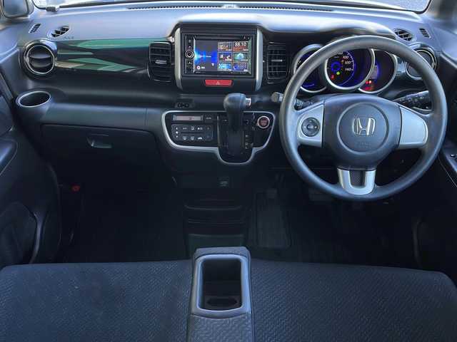 ホンダ Ｎ ＢＯＸ カスタム SSパッケージ 岐阜県 2015(平27)年 4.6万km プレミアムホワイトパール 禁煙車/AM/FM/CD/DVD/USB/BT/社外ナビ/ワンセグTV/両側パワースライドドア/カーテンエアバッグ/バックカメラ/純正フロアマット/純正アルミホイール/ドアバイザー/プッシュスタート/パワーウィンドウ/電動格納ミラー/スマートキー/スペアキー