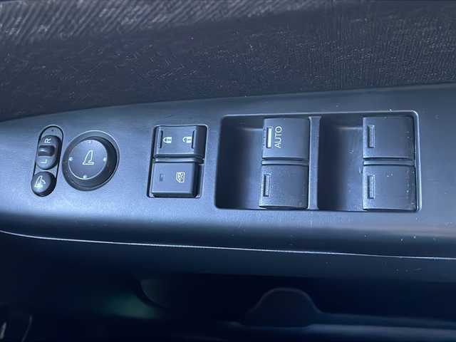 ホンダ Ｎ ＢＯＸ カスタム SSパッケージ 岐阜県 2015(平27)年 4.6万km プレミアムホワイトパール 禁煙車/AM/FM/CD/DVD/USB/BT/社外ナビ/ワンセグTV/両側パワースライドドア/カーテンエアバッグ/バックカメラ/純正フロアマット/純正アルミホイール/ドアバイザー/プッシュスタート/パワーウィンドウ/電動格納ミラー/スマートキー/スペアキー