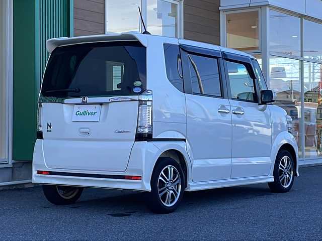 ホンダ Ｎ ＢＯＸ カスタム SSパッケージ 岐阜県 2015(平27)年 4.6万km プレミアムホワイトパール 禁煙車/AM/FM/CD/DVD/USB/BT/社外ナビ/ワンセグTV/両側パワースライドドア/カーテンエアバッグ/バックカメラ/純正フロアマット/純正アルミホイール/ドアバイザー/プッシュスタート/パワーウィンドウ/電動格納ミラー/スマートキー/スペアキー