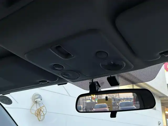 スズキ エスクード ランドブリーズ 道東・釧路十勝 2014(平26)年 8.3万km ブルーイッシュブラックパール3 4WD/寒冷地仕様/サンルーフ/社外ナビ/（CD/DVD/BT/ラジオ）/クルーズコントロール/前後ドライブレコーダー/ETC/シートヒーター/オートライト/マッドガード/フォグランプ/ドアバイザー/スマートキー/オートエアコン/ステアリングスイッチ/社外AW付冬タイヤ積込/保証書/取扱説明書