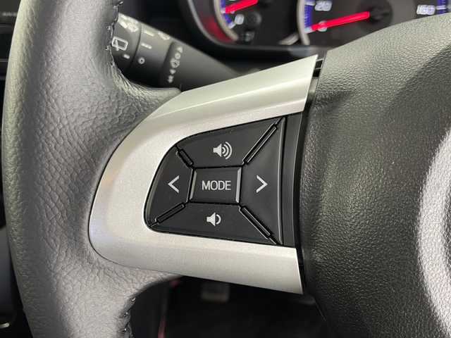 トヨタ タンク カスタムG 千葉県 2018(平30)年 3.5万km ブラックマイカメタリック 社外ナビ/Bluetooth CD DVD フルセグ SD/バックカメラ/フロアマット/両側パワースライドドア/純正アルミホイール/ＬＥＤヘッドライト/クルーズコントロール/スマートキー/プッシュスタート/ウィンカーミラー/ステアリングスイッチ/フォグランプ/オートライト