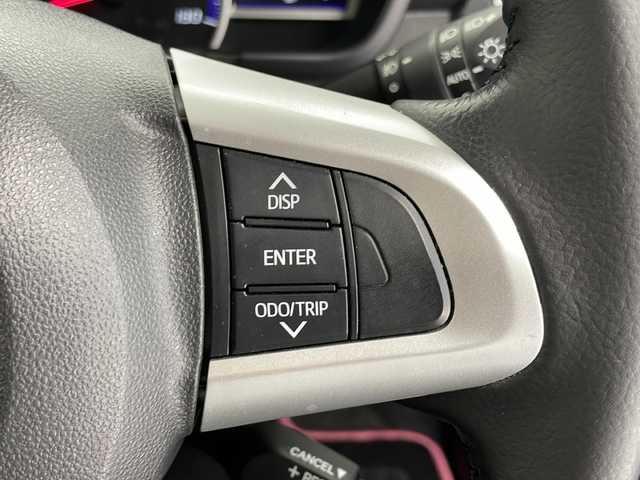トヨタ タンク カスタムG 千葉県 2018(平30)年 3.5万km ブラックマイカメタリック 社外ナビ/Bluetooth CD DVD フルセグ SD/バックカメラ/フロアマット/両側パワースライドドア/純正アルミホイール/ＬＥＤヘッドライト/クルーズコントロール/スマートキー/プッシュスタート/ウィンカーミラー/ステアリングスイッチ/フォグランプ/オートライト
