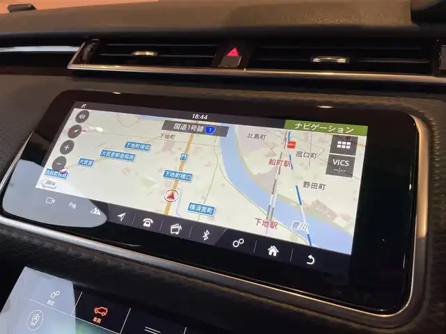 ランドローバー レンジローバーヴェラール S 180PS 愛知県 2019(令1)年 3.5万km 白Ⅱ 純正ナビ /フルセグTV /Apple Car Play/360度カメラ /ACC /レーンキープ /ブラインドスポット/黒革シート /シートヒーター /ステアリングヒーター /MERIDIANサウンド /パワーバックドア /純正19インチアルミホイール/LEDヘッドライト/オートライト/保証書/取扱説明書/スマートキー/ユーロン・ホワイトメタリック