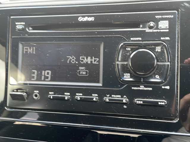 ホンダ シャトル ハイブリッド X 道央・札幌 2017(平29)年 9.1万km ミッドナイトブルービームM (株)IDOMが運営する【じしゃロン札幌店】の自社ローン専用車両になりますこちらは現金またはオートローンご利用価格です。自社ローンご希望の方は別途その旨お申し付けください。/・クルーズコントロール/・プッシュスタート/・スマートキー/・4WD/・純正フロアマット/・純正15インチホイール/・LEDオートライト/・サイド＋カーテンエアバッグ/・ハイブリッド/・オーディオプレイヤー/・ETC