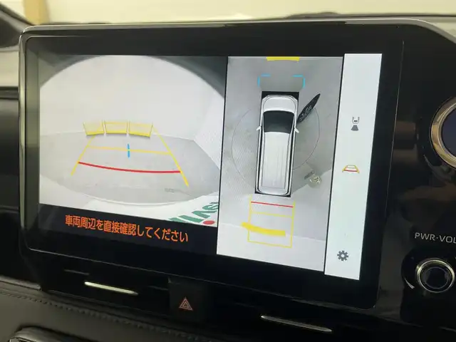 トヨタ ヴォクシー ハイブリッド S－Z 埼玉県 2022(令4)年 2万km ホワイトパールクリスタルシャイン 純正１０．５型ＤＡ　ナビ　フルセグＴＶ　1４型後席モニター　両側電動　アドバンスドパーク　ＥＴＣ２．０　トヨタセーフティセンス　ハーフレザー　温シート　前後ドライブレコーダー　ＬＥＤヘッドライト　禁煙車