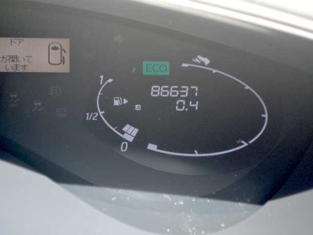 日産 セレナ ハイウェイスター Sハイブリッド 宮城県 2012(平24)年 8.7万km ブリリアントホワイトパール /　純正メモリーナビ/　フルセグTV/　Bluetooth/　バックカメラ/　ビルトインETC/　両側電動スライドドア/　インテリキー/　プッシュスタート/　純正16インチAW/　フロアマット/　ドアバイザー/　ABS/　デュアルエアバック/