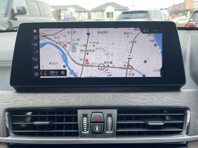 ＢＭＷ Ｘ１ xDrive 18d xライン 三重県 2021(令3)年 5.2万km サファイアブラックP ハイラインパッケージ/・パーフォレーション革シート/・D/N席シートヒーター/・木目調インパネ加飾/コンフォートパッケージ/・リアシートスライディング/・ワイヤレスチャージング/パークディスタンスコントロール/・パーキングアシスト/・アクティブクルーズコントロール/ドライビングアシスト/・レーンディパーチャーウォーニング/・前車接近警告機能/・衝突回避/被害軽減ブレーキ/1オーナー/4WD/ターボ/純正HDDナビゲーション/【MSV/Bluetooth/USB】/バックカメラ/ETC/前後ドライブレコーダー/パワーバックドア/D/N席パワーシート/D/N席シートヒーター/オートライト/LEDヘッドランプ/225/50R18インチ純正AW/プッシュスタート/スマートキー/スペアキー/純正フロアマット