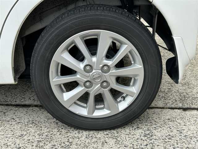 日産 デイズ ルークス X Vセレクション 長崎県 2017(平29)年 6.1万km ホワイトパール 純正CD/AUX/衝突軽減ブレーキ/全方位カメラ/両側パワースライドドア/スマートキー/プッシュスタート/ドライブレコーダー/純正14インチAW