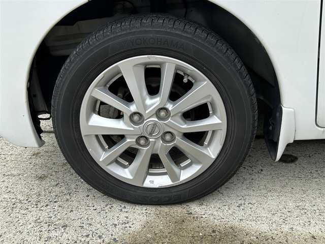 日産 デイズ ルークス X Vセレクション 長崎県 2017(平29)年 6.1万km ホワイトパール 純正CD/AUX/衝突軽減ブレーキ/全方位カメラ/両側パワースライドドア/スマートキー/プッシュスタート/ドライブレコーダー/純正14インチAW