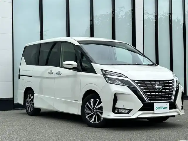 日産 セレナ ハイウェイスター V 大阪府 2020(令2)年 3.2万km ブリリアントホワイトパール 純正１０インチナビ　/   フルセグ TV/CD/DVD/Bluetooth/USB/プロパイロット/バックモニター　/衝突軽減ブレーキ/クリアランスソナー　/ブラインドスポットモニター/両側パワースライドドア　/クルーズコントロール　/アイドリングストップ　/前方ドライブレコーダー/純正16インチアルミホイール　/純正フロアマット　/プッシュスタート/スマートキー/ＥＴＣ　/ＬＥＤ