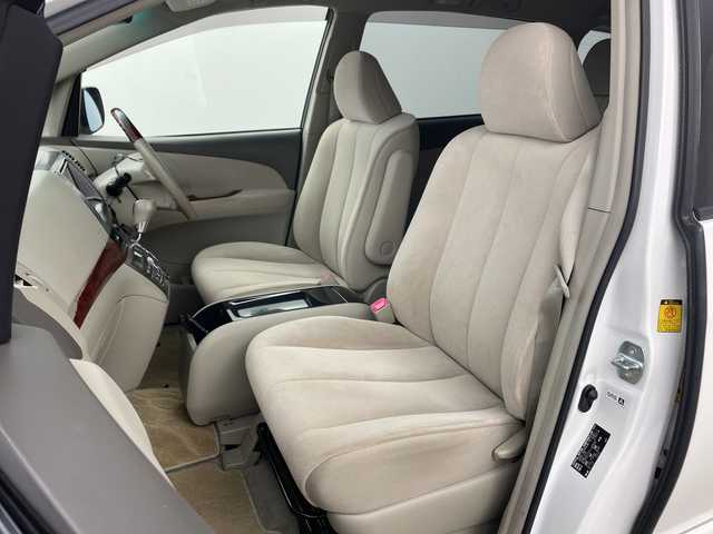 トヨタ エスティマ アエラス Gエディション 兵庫県 2010(平22)年 7.1万km ホワイトパールクリスタルシャイン ・純正ナビ（CD/DVD/TV/SD/AUX)/・両側パワースライドドア/・純正フリップダウンモニター/・コーナーセンサー/・クルーズコントロール/・ビルトインETC/・純正17インチAW/・HIDヘッドライト/・オットマン/・バックカメラ/・オートライト/・フォグランプ/・スマートキー/・プッシュスタート/・スペアキー