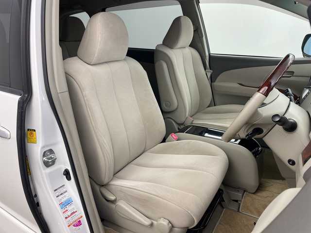 トヨタ エスティマ アエラス Gエディション 兵庫県 2010(平22)年 7.1万km ホワイトパールクリスタルシャイン ・純正ナビ（CD/DVD/TV/SD/AUX)/・両側パワースライドドア/・純正フリップダウンモニター/・コーナーセンサー/・クルーズコントロール/・ビルトインETC/・純正17インチAW/・HIDヘッドライト/・オットマン/・バックカメラ/・オートライト/・フォグランプ/・スマートキー/・プッシュスタート/・スペアキー