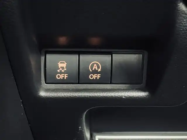 スズキ スペーシア カスタム HYBRID XS ターボ 道央・札幌 2024(令6)年 0.8万km ブルーイッシュブラックパール3 ・4WD/・デュアルセンサーブレーキサポートII/・レーダークルーズコントロール/・両側PSドア/・社外メモリーナビ（SKX-S807）/　CD/DVD/SD/USB/Bt/iPod/フルセグ/・LEDヘッドライト/・オートハイビーム/・オートライト/・HUD/・黒ハーフレザーシート/・シートヒーター（D/N）/・ステアリングヒーター/・前後コーナーセンサー/・パドルシフト/・オートブレーキホールド/・ビルトインETC/・ヘッドライトレベライザー/・スマートキー/・プッシュスタート/・純正15inchアルミ/・保証書（有）/・社外マフラー（柿本改 GT box 06＆S）