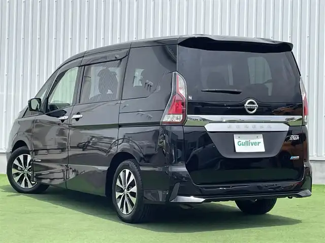 日産 セレナ ハイウェイスター Vセレクション 香川県 2018(平30)年 5.2万km ダイヤモンドブラック 登録時走行距離：51640km/純正9型ナビ/　CD DVD BT フルセグTV/全方位カメラ/ドライブレコーダー/ETC/両側パワースライドドア/エマージェンシーブレーキ/レーンキープアシスト/クルーズコントロール/クリアランスソナー/パーキングアシスト/アイドリングストップ/LEDヘッドライト/オートライト/フォグランプ/ロールサンシェード/ISOFIX/革巻きステアリング/ステアリングスイッチ/プッシュスタート/スマートキー/スペアキー