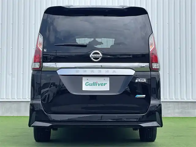 日産 セレナ ハイウェイスター Vセレクション 香川県 2018(平30)年 5.2万km ダイヤモンドブラック 登録時走行距離：51640km/純正9型ナビ/　CD DVD BT フルセグTV/全方位カメラ/ドライブレコーダー/ETC/両側パワースライドドア/エマージェンシーブレーキ/レーンキープアシスト/クルーズコントロール/クリアランスソナー/パーキングアシスト/アイドリングストップ/LEDヘッドライト/オートライト/フォグランプ/ロールサンシェード/ISOFIX/革巻きステアリング/ステアリングスイッチ/プッシュスタート/スマートキー/スペアキー