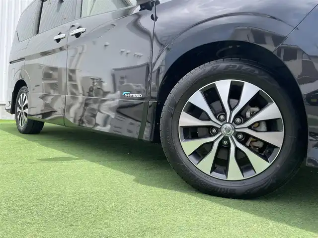 日産 セレナ ハイウェイスター Vセレクション 香川県 2018(平30)年 5.2万km ダイヤモンドブラック 登録時走行距離：51640km/純正9型ナビ/　CD DVD BT フルセグTV/全方位カメラ/ドライブレコーダー/ETC/両側パワースライドドア/エマージェンシーブレーキ/レーンキープアシスト/クルーズコントロール/クリアランスソナー/パーキングアシスト/アイドリングストップ/LEDヘッドライト/オートライト/フォグランプ/ロールサンシェード/ISOFIX/革巻きステアリング/ステアリングスイッチ/プッシュスタート/スマートキー/スペアキー