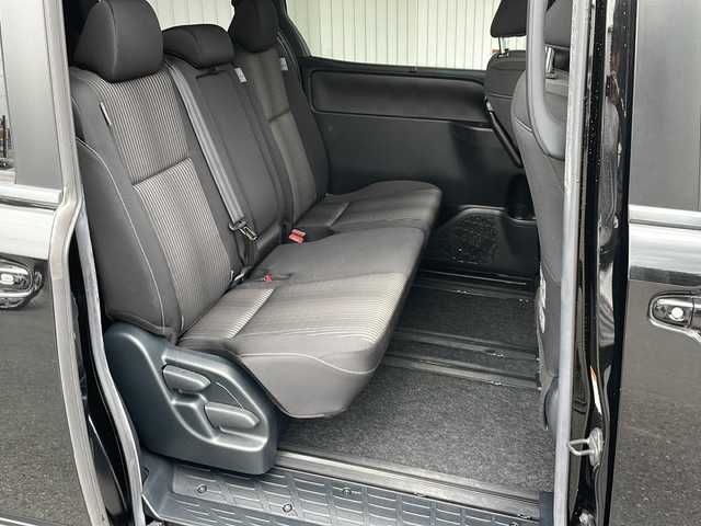 トヨタ ヴォクシー ZS 長野県 2017(平29)年 4.6万km ブラック トヨタセーフティセンス/純正１０型ナビフルセグTV/純正１２型フリップダウンモニター/両側パワースライドドア/バックカメラ/ビルトインETC/LEDヘッドライト/純正１６インチアルミ/クルーズコントロール
