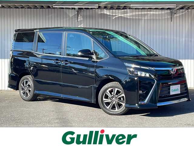 トヨタ ヴォクシー ZS 長野県 2017(平29)年 4.6万km ブラック トヨタセーフティセンス/純正１０型ナビフルセグTV/純正１２型フリップダウンモニター/両側パワースライドドア/バックカメラ/ビルトインETC/LEDヘッドライト/純正１６インチアルミ/クルーズコントロール