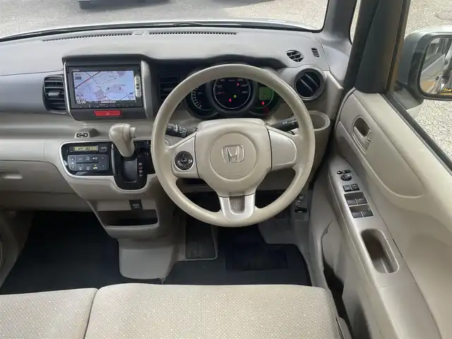 ホンダ Ｎ ＢＯＸ ＋ G Lパッケージ 静岡県 2014(平26)年 10.9万km カトラリーシルバーM ワンオーナー/純正ナビ/CD/SD/片側パワースライドドア/前方ドライブレコーダー/ETC/HIDヘッドライト/オートライト/スマートキー×2/保証書/取扱説明書/ナビ取扱説明書/H28/31/R3/5/7点検記録簿有